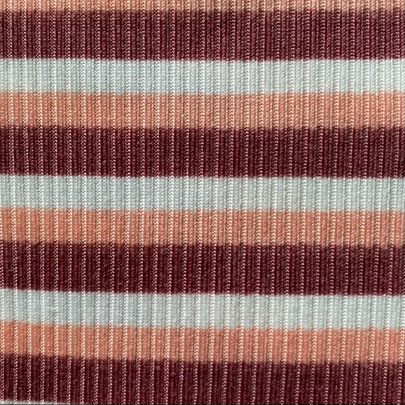 Striped Crop Top - Picture 6 of 6